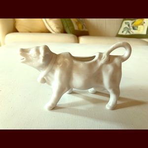 Small cow ceramic creamer